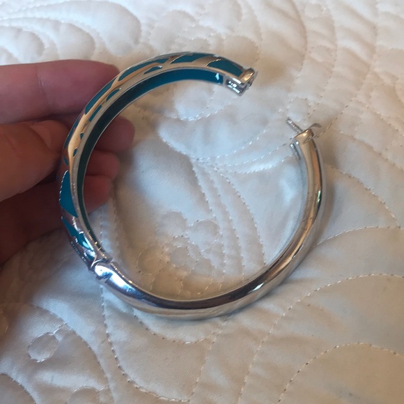 DVF Hinge Bangle Bracelet - Picture 4 of 6